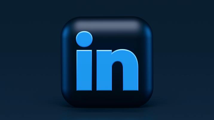 LinkedIn relaunches in China as jobs portal InCareer