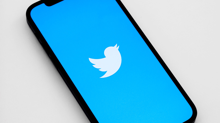 Twitter allows app developers to access data