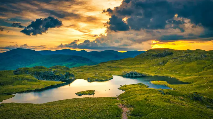 Living North launches new title