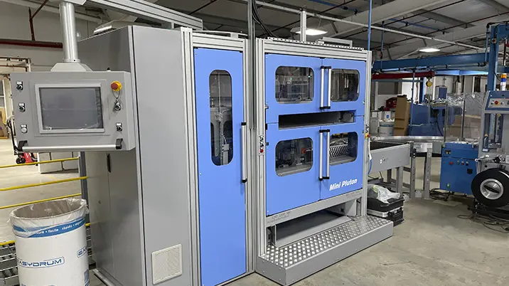 Warners Midlands take delivery of new equipment