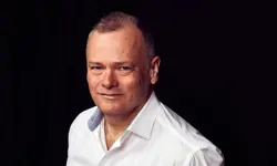 Tom Bureau announces departure